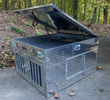 Load image into Gallery viewer, Diamond Deluxe Dog Box - For Pickup Only