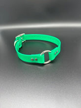 Load image into Gallery viewer, Black Name Tag 19" Solid Dayglo Collar with D-Ring and Center Ring - 1" Wide