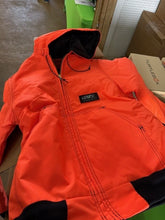 Load image into Gallery viewer, 3M Thinsulate Hooded Insulated Jacket (522)