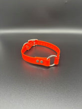 Load image into Gallery viewer, Black Name Tag 19" Solid Dayglo Collar with D-Ring and Center Ring - 1" Wide